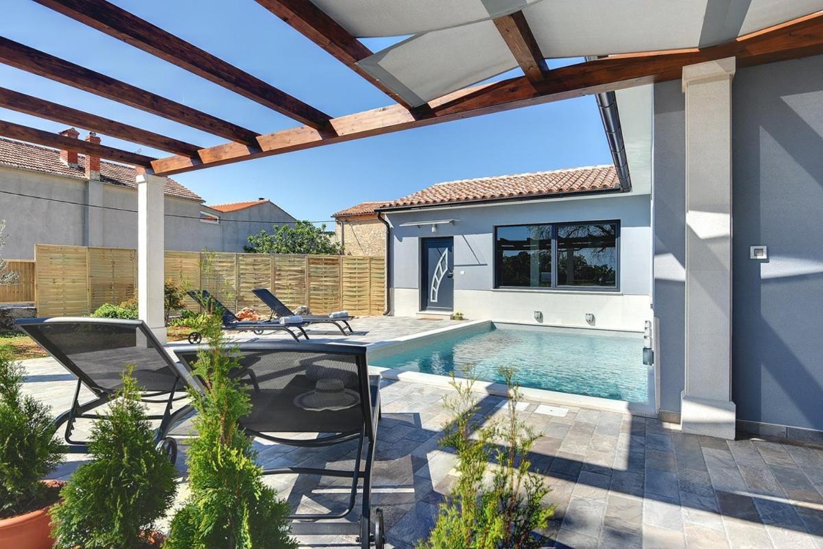 Villa Sunny Home Vodnjan Luaran gambar