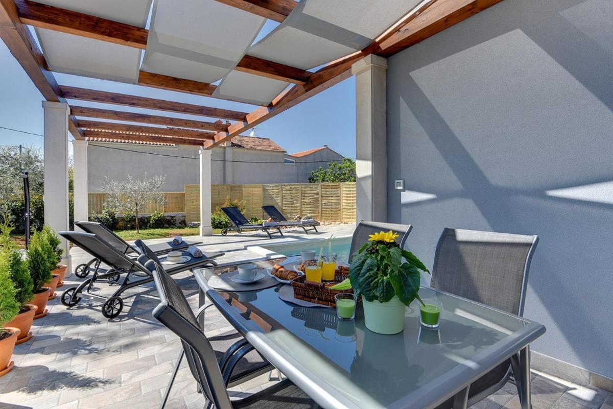 Villa Sunny Home Vodnjan Luaran gambar